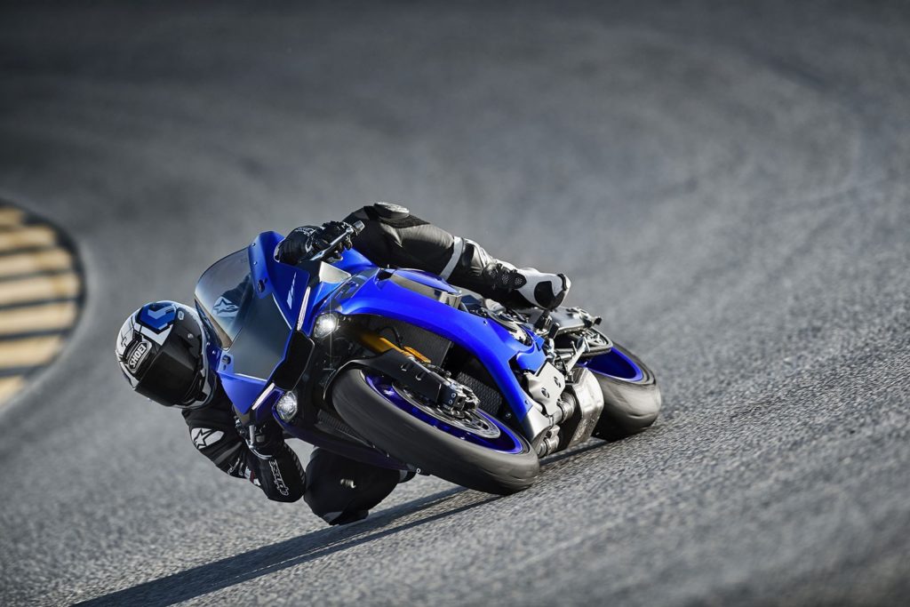 Yamaha R1 2018 On track